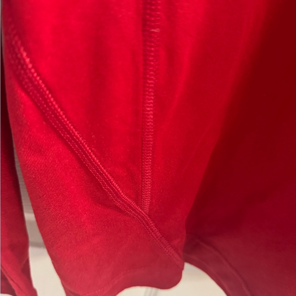 Under Armour men’s loose heat gear university Wisconsin Badgers red long sleeve - Picture 7 of 7